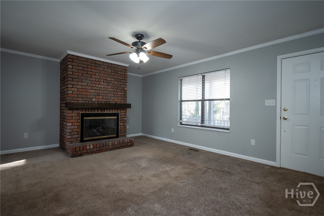 265 Round Table Road Athens, GA 30606 - Photo 2 of 22 Living Room