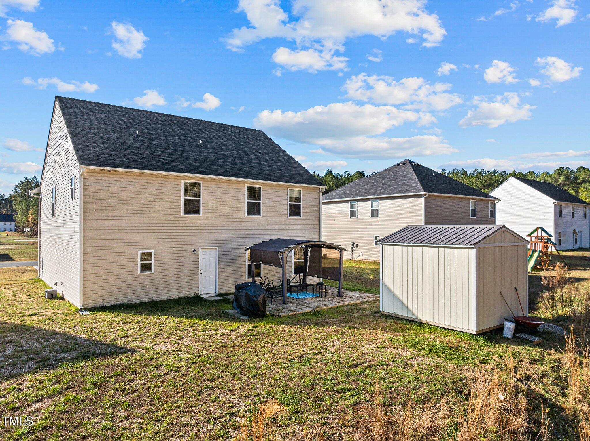 274 East Boulder Road Henderson, NC 27537 - Photo 5 of 36 5-web-or-mls-DJI_0472