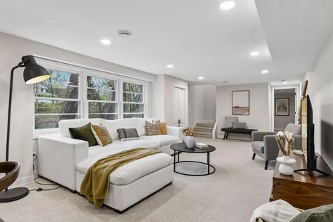 $899,000 | 3220 Aquila Lane South, St. Louis Park, MN 55426