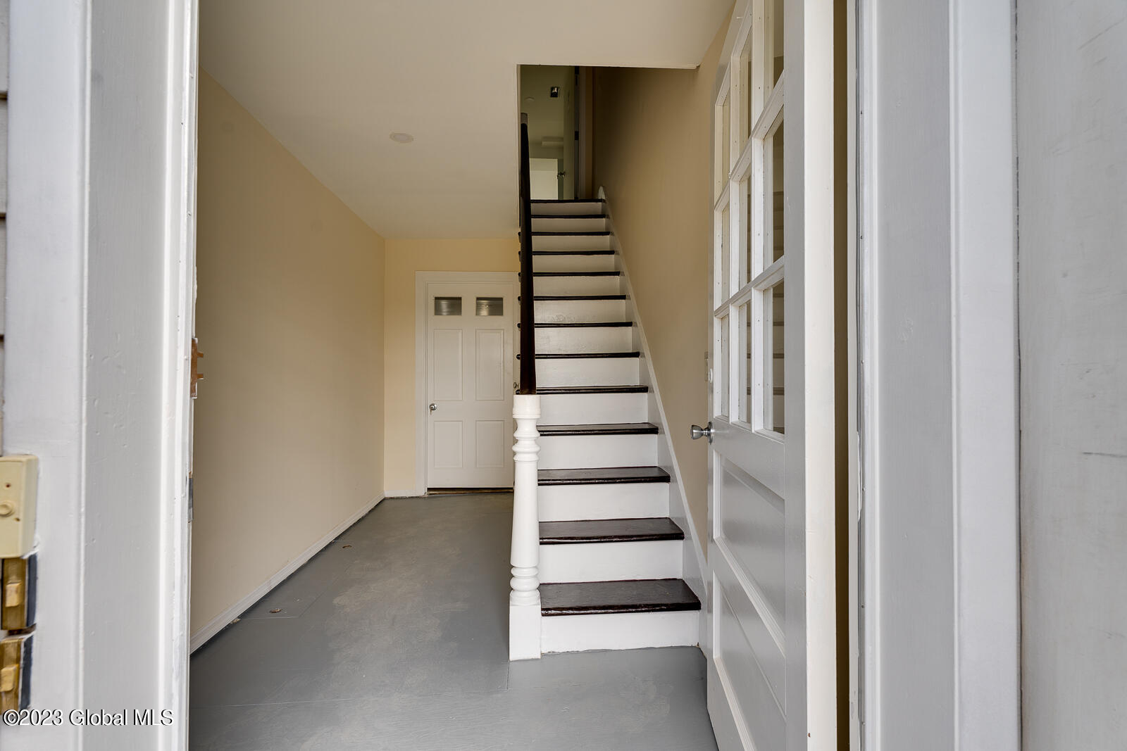 438 East Street Rensselaer, NY 12144 - Photo 3 of 32 DSC09283HDR