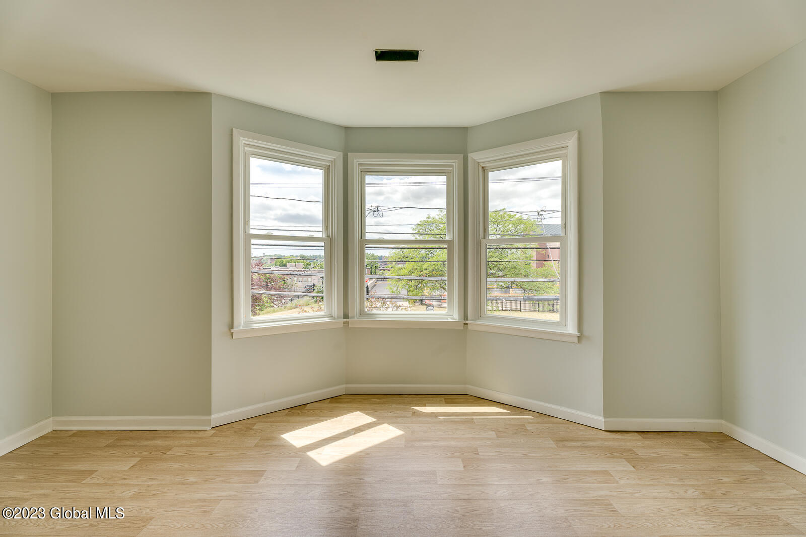 438 East Street Rensselaer, NY 12144 - Photo 7 of 32 DSC09463HDR