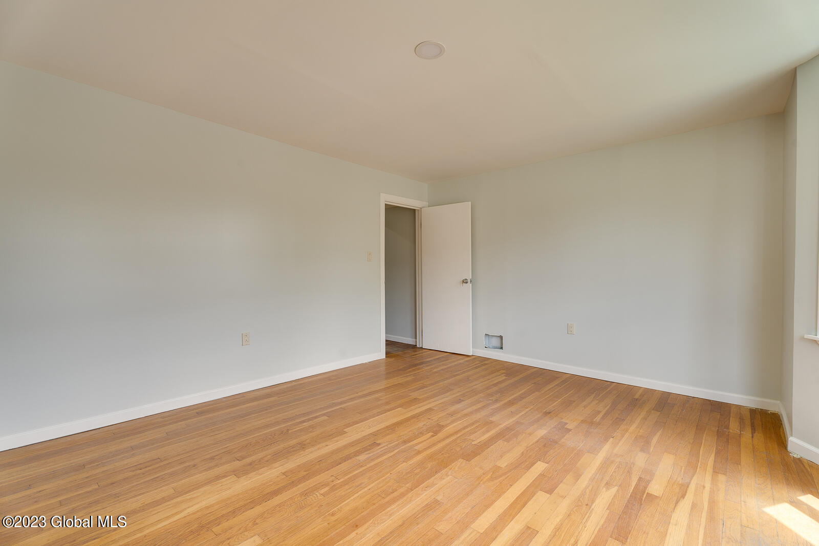 438 East Street Rensselaer, NY 12144 - Photo 8 of 32 DSC09308HDR