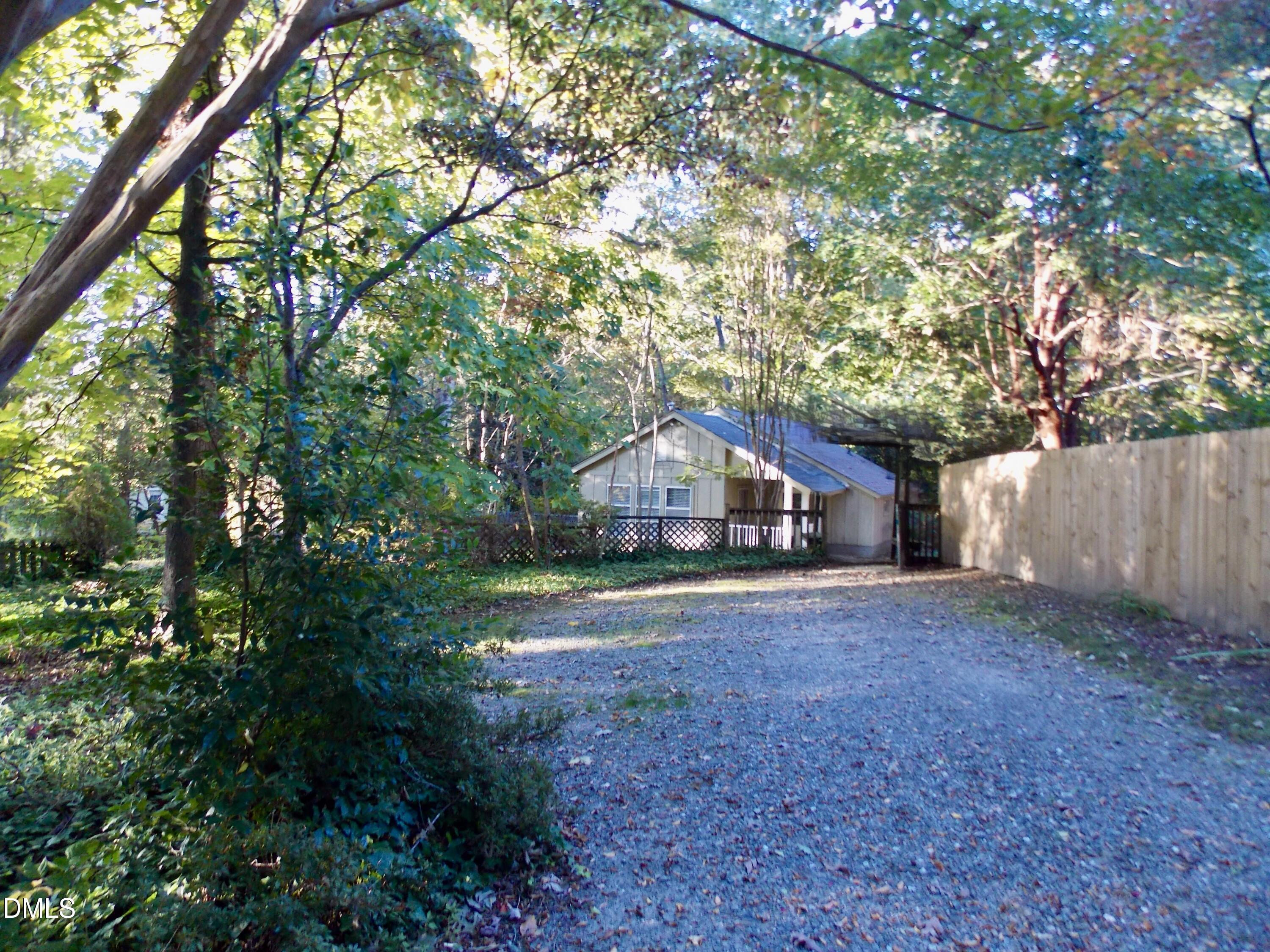 1421 A Lynn Road Raleigh, NC 27612 - Photo 1 of 12 Front