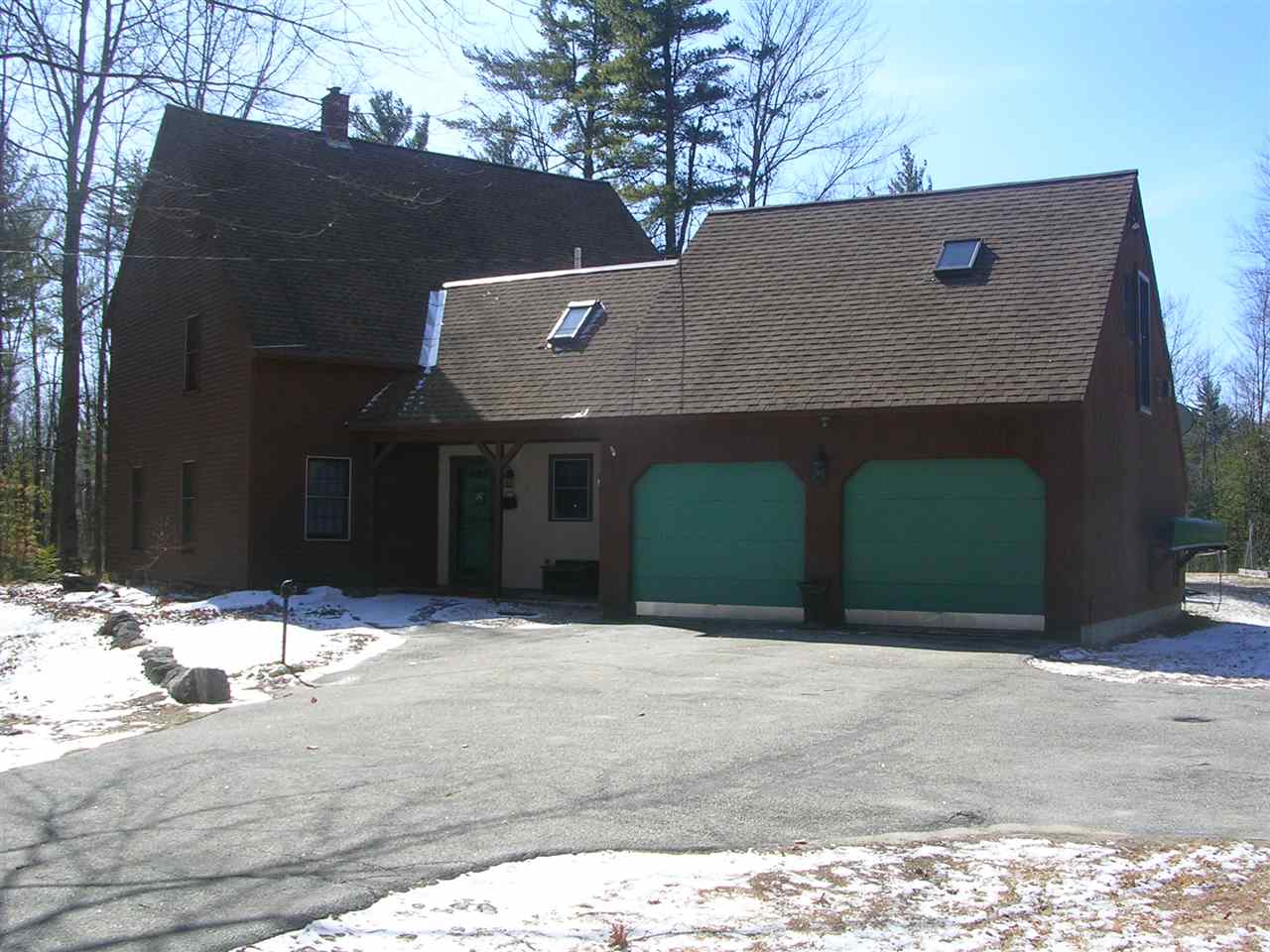 130 Old Bennington Road Peterborough, NH 03458 - Photo 1 of 40 Gallery Image 1