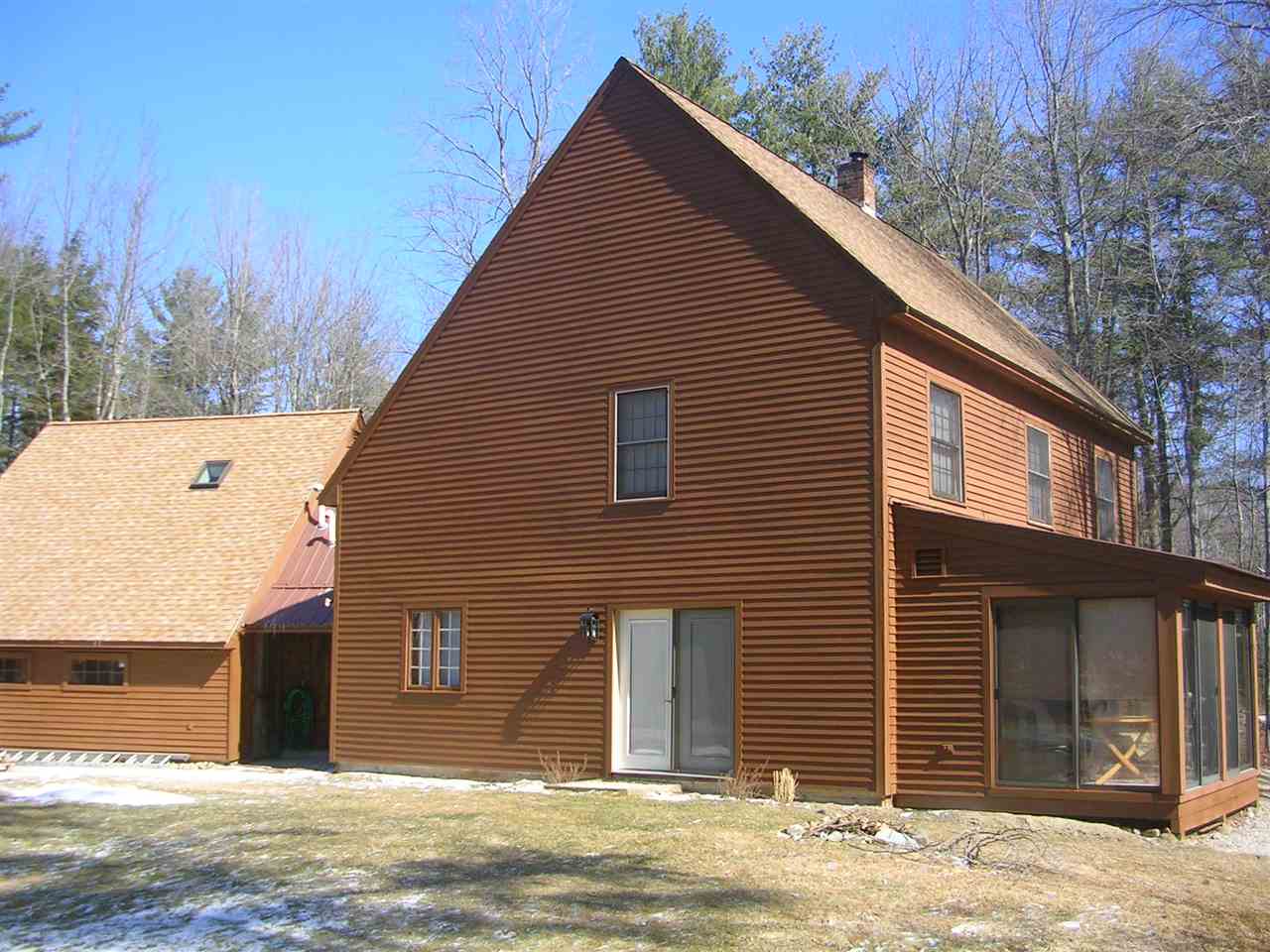 130 Old Bennington Road Peterborough, NH 03458 - Photo 3 of 40 Gallery Image 3