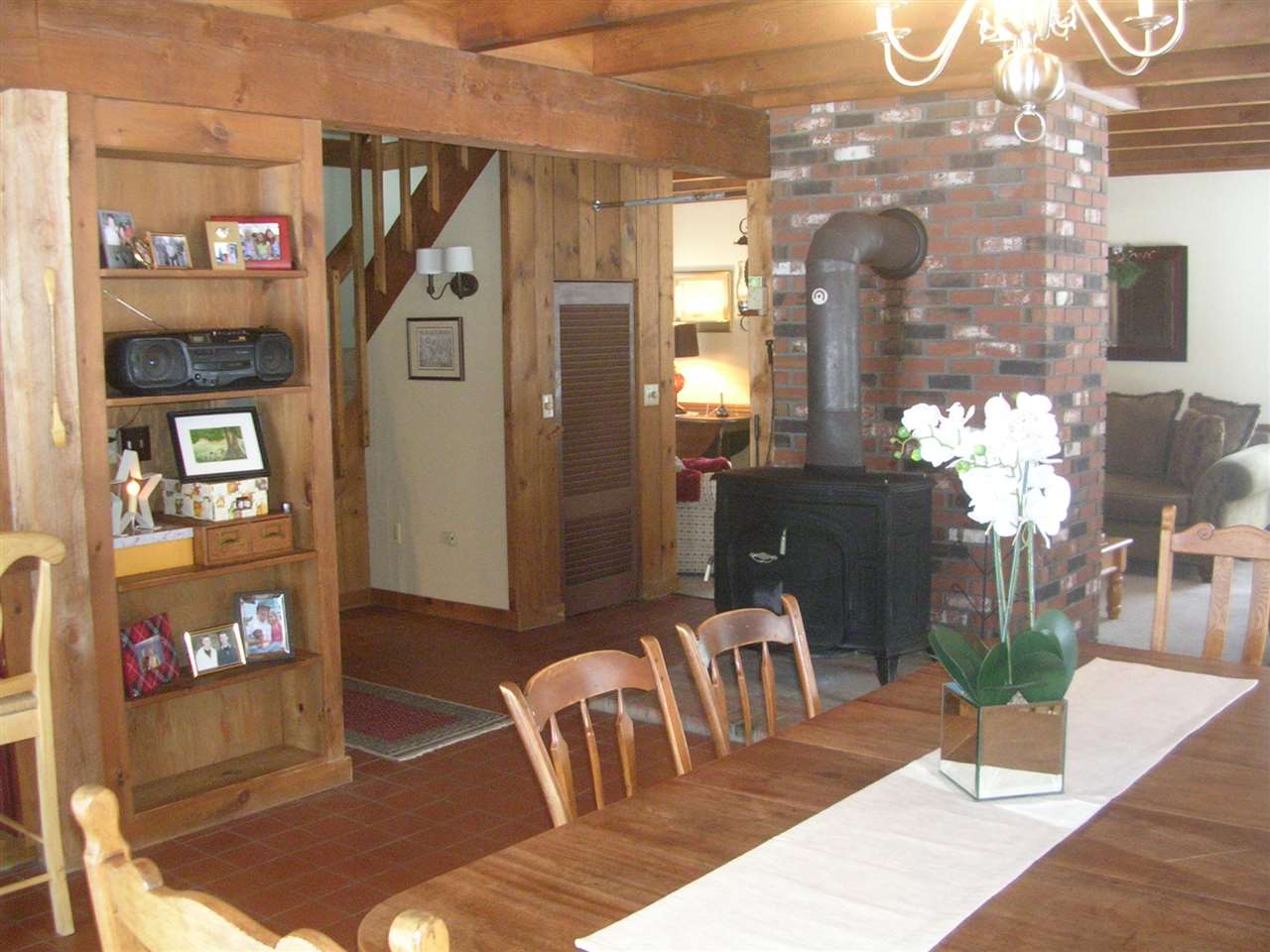 130 Old Bennington Road Peterborough, NH 03458 - Photo 8 of 40 Gallery Image 8