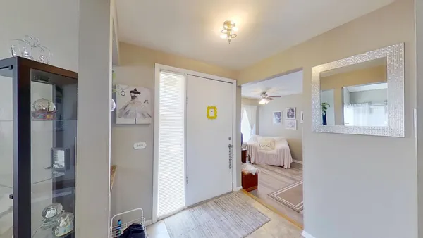 $245,000 | 772 Colorado Court, Unit 772, Carol Stream, IL 60188