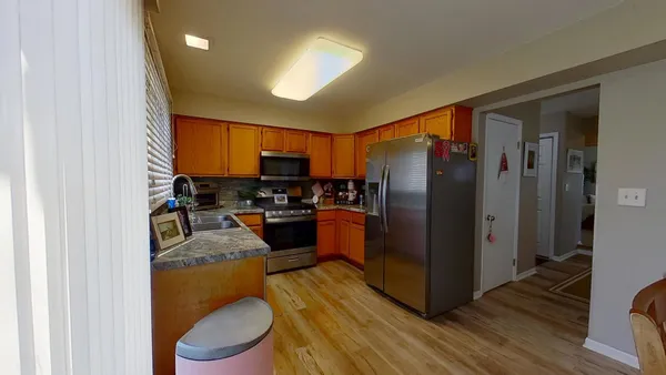 $245,000 | 772 Colorado Court, Unit 772, Carol Stream, IL 60188