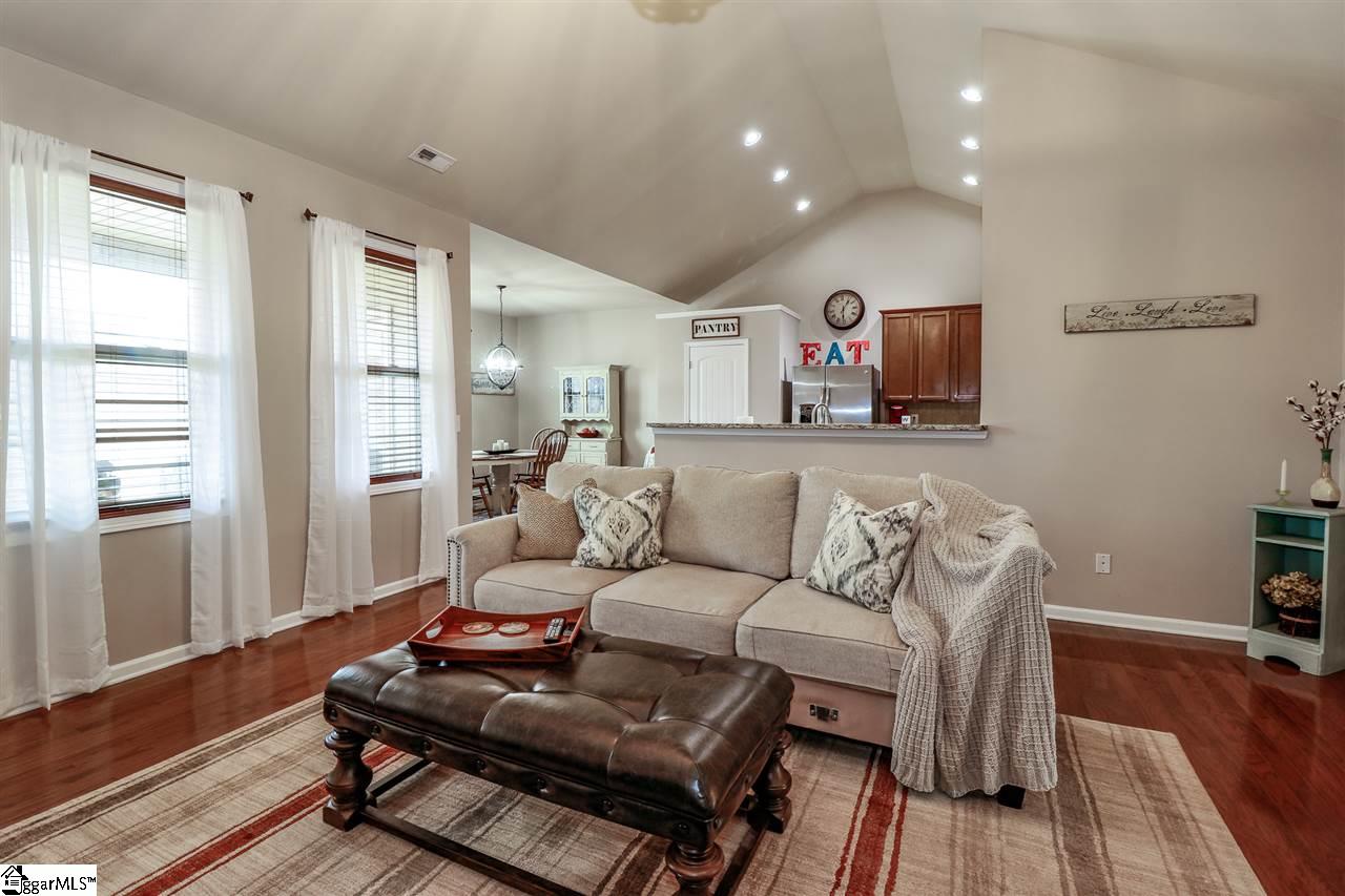 15 Salthouse Road Simpsonville, SC 29680 - Photo 17 of 36 Gallery Image 17