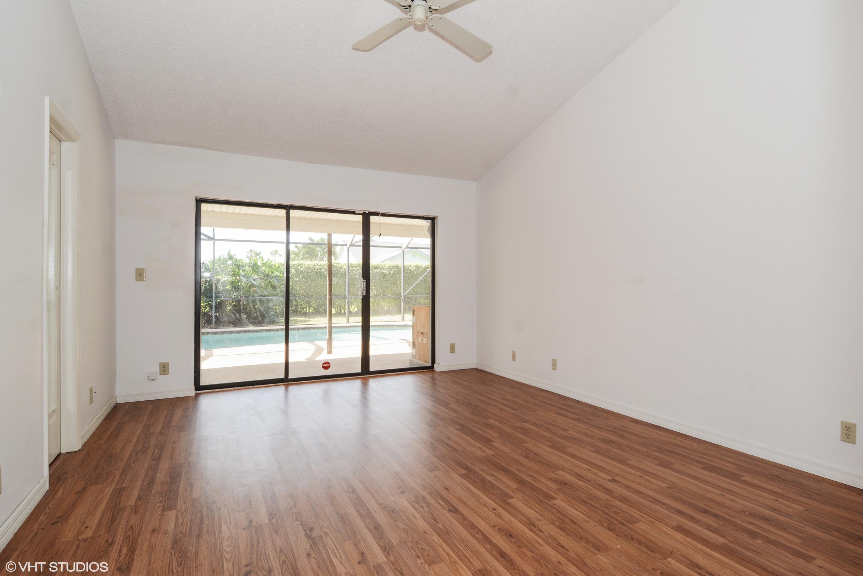 10330 185th Street South Boca Raton, FL 33498 - Photo 4 of 17 Master Bedroom