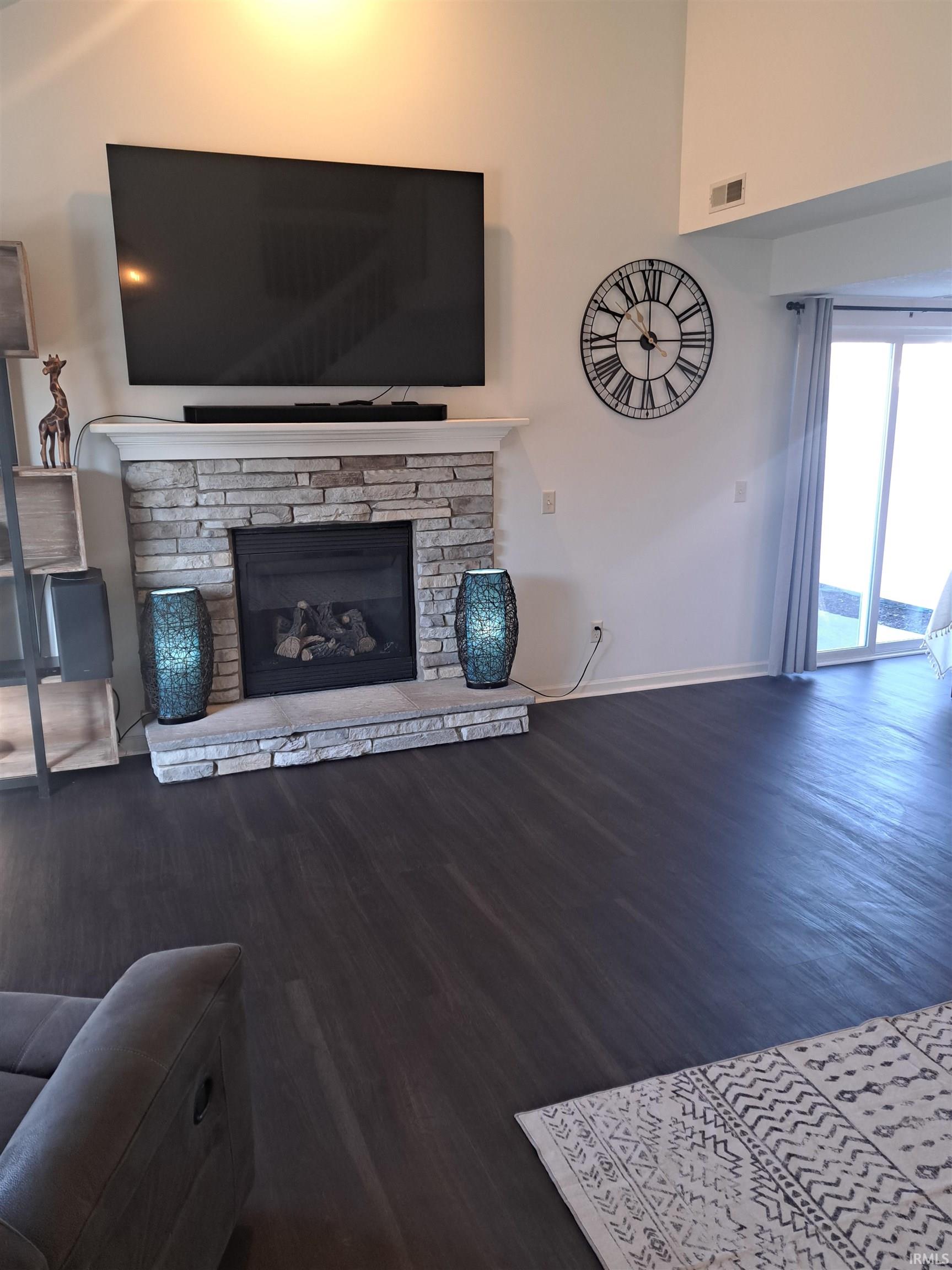 9924 Oak Trail Road Fort Wayne, IN 46825 - Photo 3 of 23 Gallery Image 3