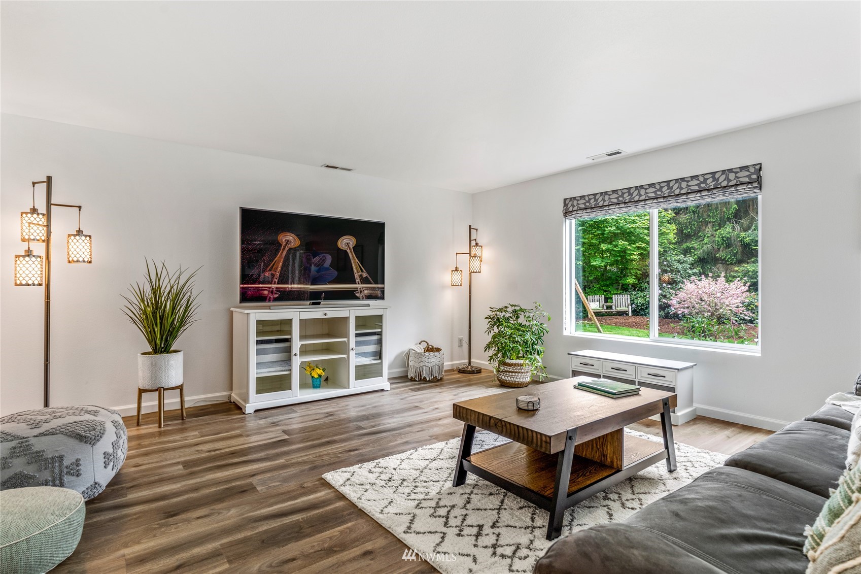 19215 90th Place Northeast Bothell, WA 98011 - Photo 14 of 39 Gallery Image 14