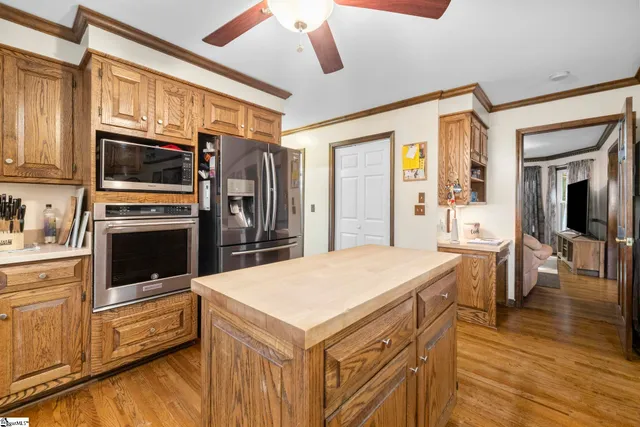 $700,000 | 301 Cardinal Drive, Greenville, SC 29609