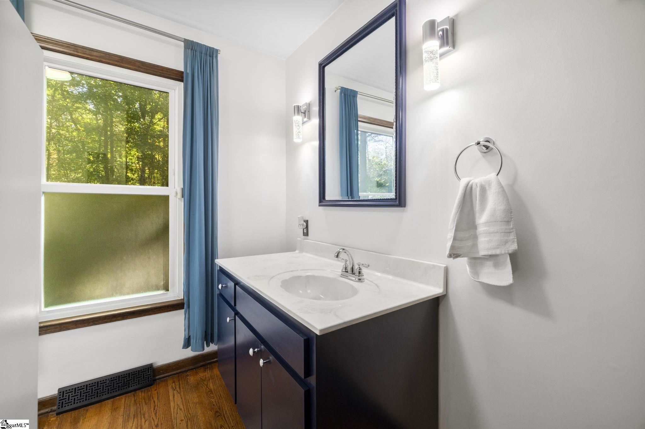 301 Cardinal Drive Greenville, SC 29609 - Photo 22 of 50