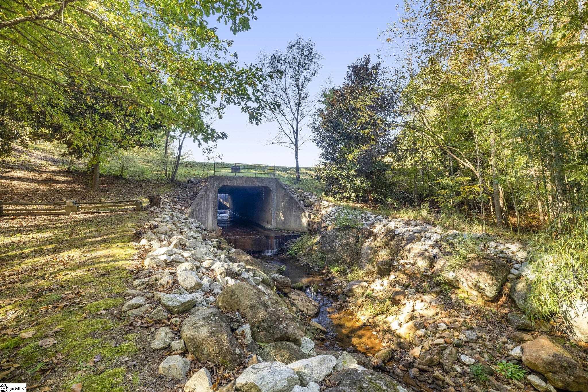 301 Cardinal Drive Greenville, SC 29609 - Photo 28 of 50