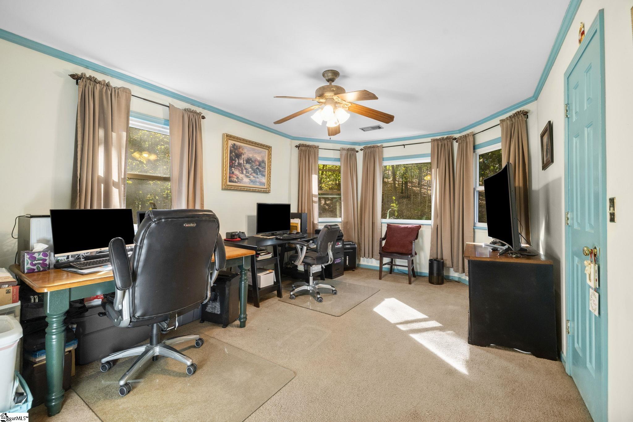 301 Cardinal Drive Greenville, SC 29609 - Photo 46 of 50