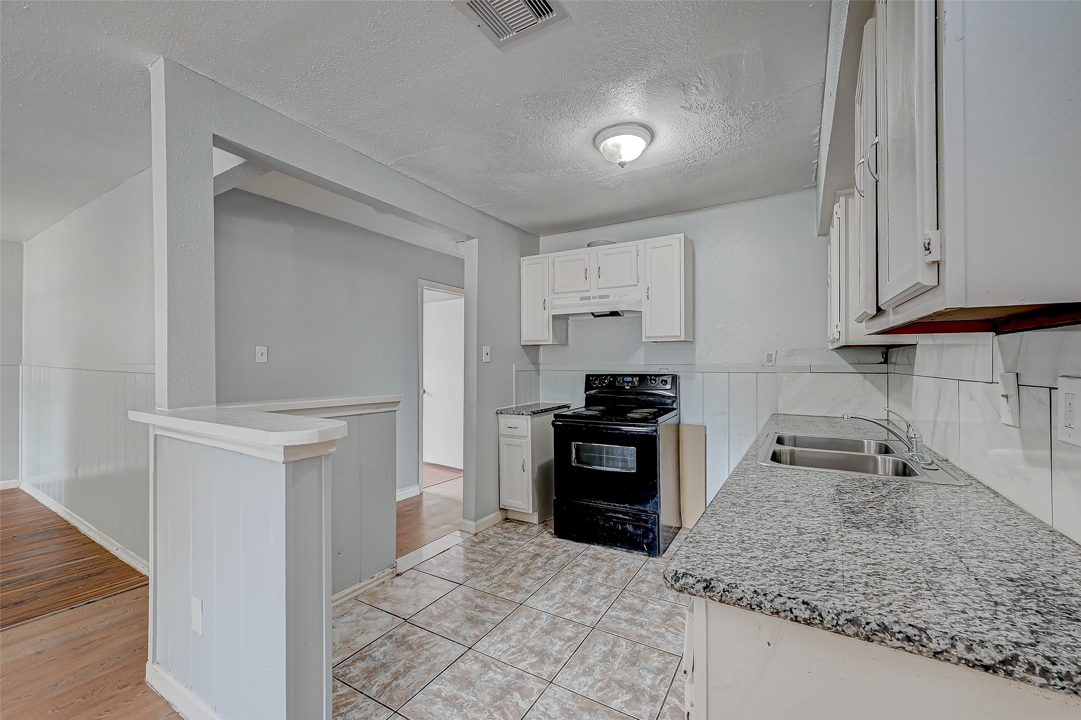 3406 St Benedict Street Houston, TX 77021 - Photo 4 of 15