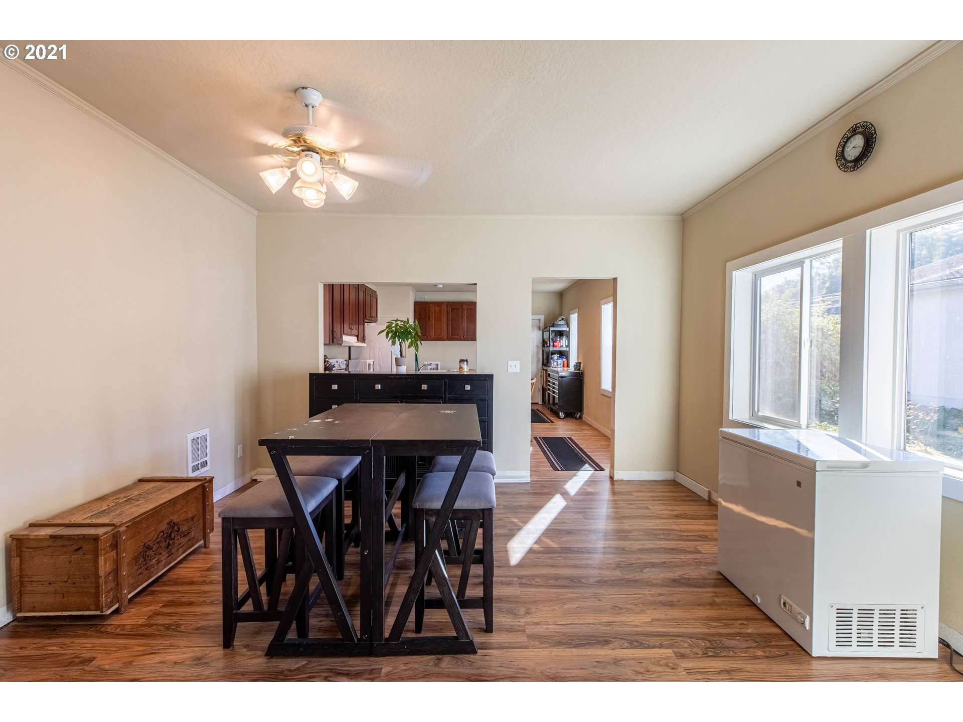 63767 Flanagan Road Coos Bay, OR 97420 - Photo 17 of 24 Gallery Image 17