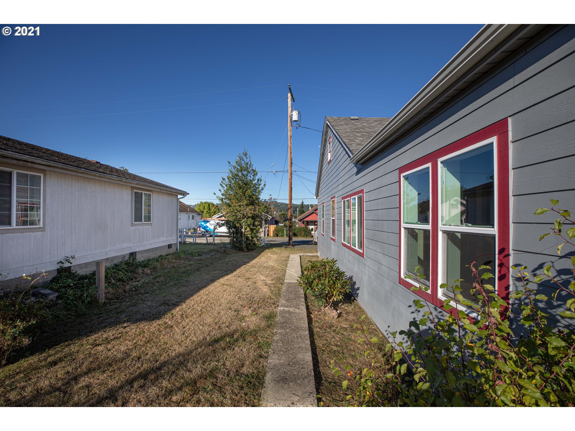 63767 Flanagan Road Coos Bay, OR 97420 - Photo 23 of 24 Gallery Image 23