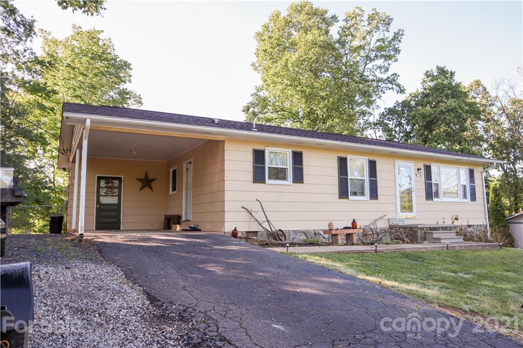 280 Griggs Road Old Fort, NC 28762 - Photo 1 of 30 Gallery Image 1