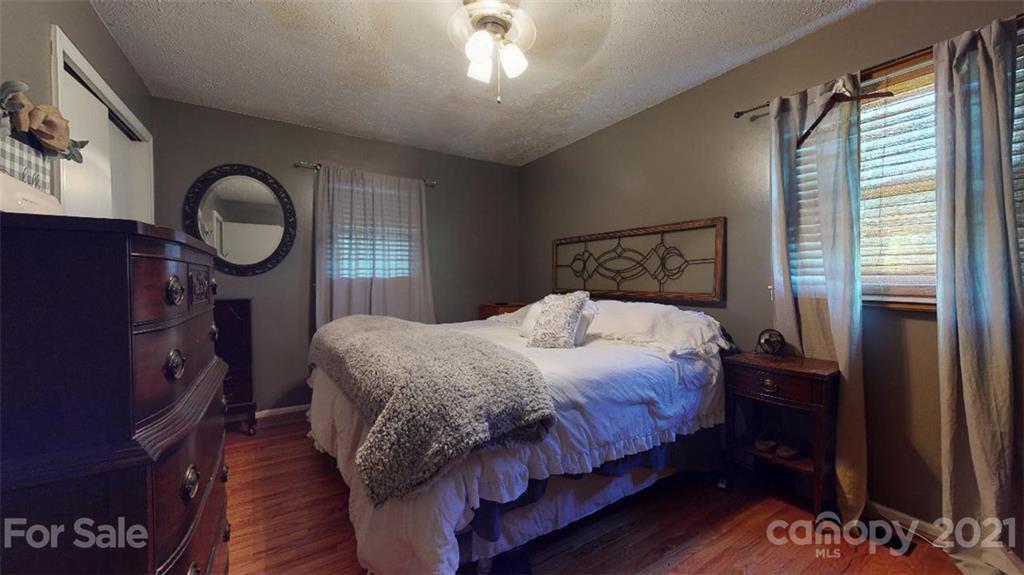 280 Griggs Road Old Fort, NC 28762 - Photo 14 of 30 Gallery Image 14