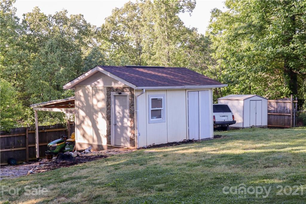 280 Griggs Road Old Fort, NC 28762 - Photo 29 of 30 Gallery Image 29