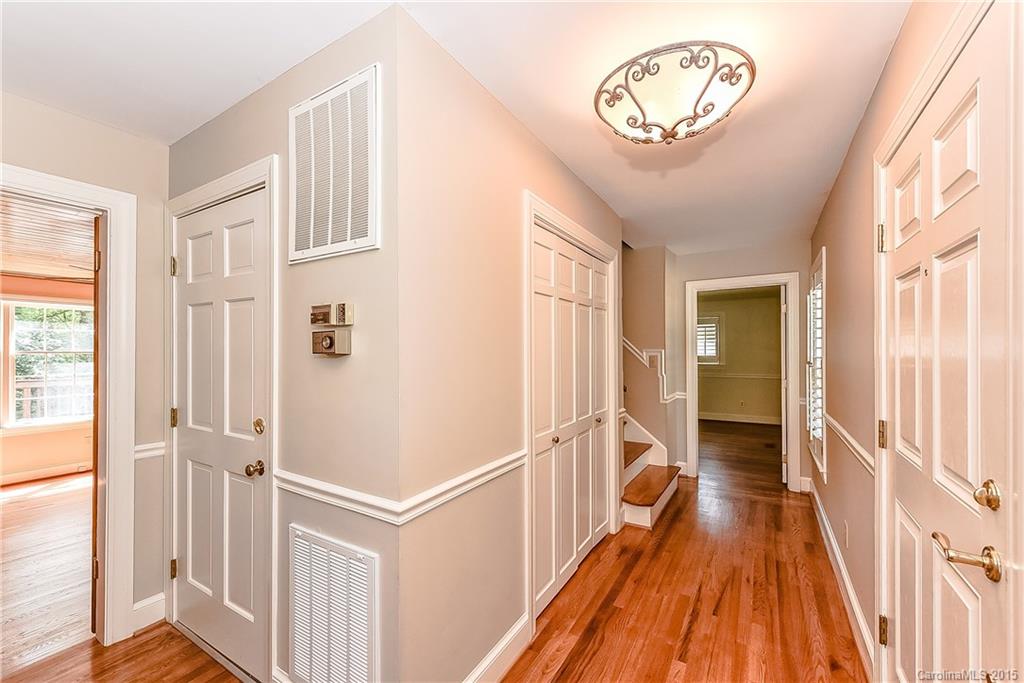 405 Pine Road Davidson, NC 28036 - Photo 3 of 24 Gallery Image 3