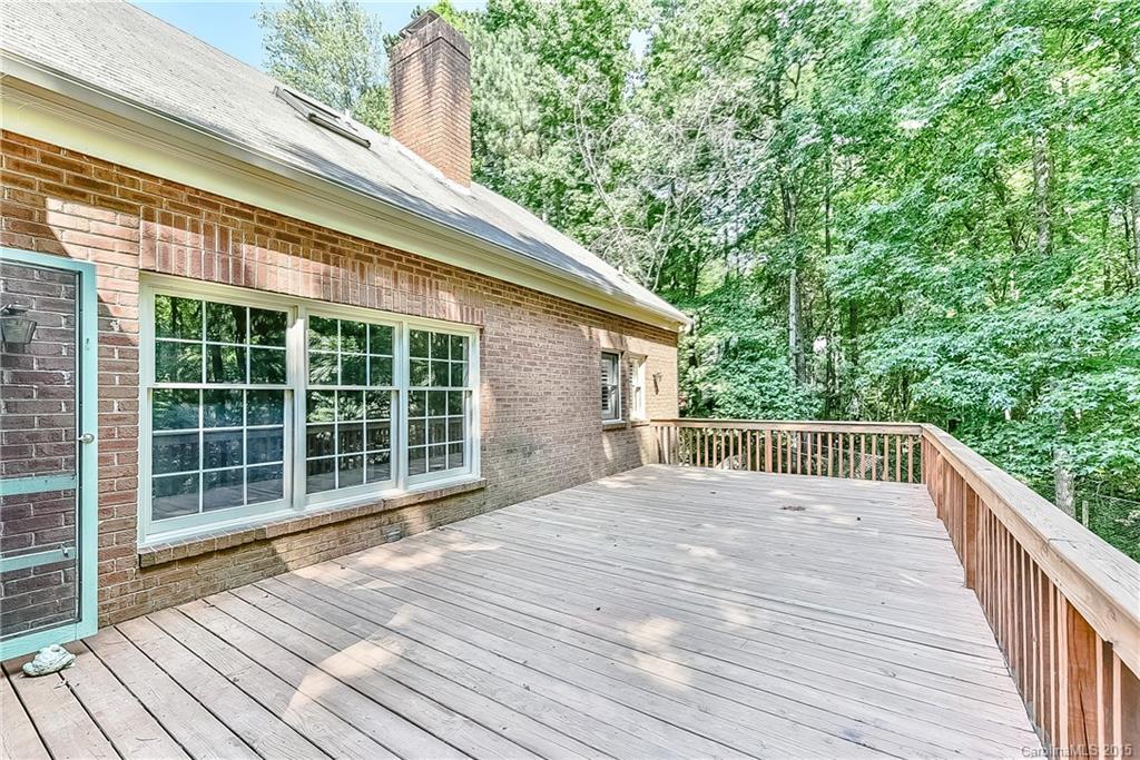 405 Pine Road Davidson, NC 28036 - Photo 6 of 24 Gallery Image 6