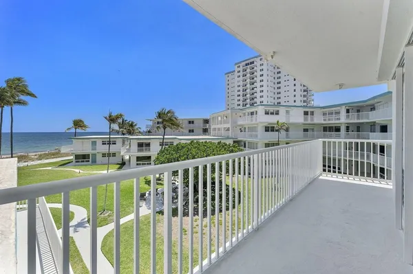 $3,000 | 1470 South Ocean Boulevard, Unit 903, Pompano Beach, FL 33062