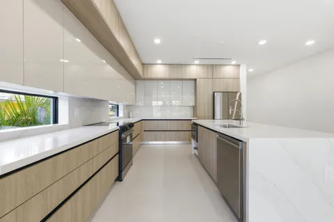 $1,149,000 | 821 Southwest 1st Street, Fort Lauderdale, FL 33312