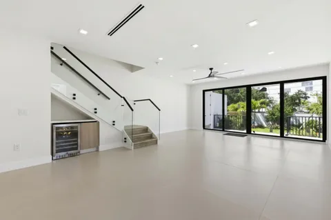 $1,149,000 | 821 Southwest 1st Street, Fort Lauderdale, FL 33312