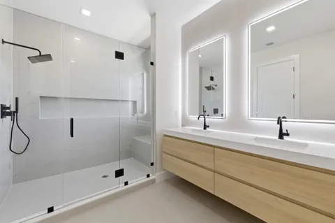 $1,149,000 | 821 Southwest 1st Street, Fort Lauderdale, FL 33312