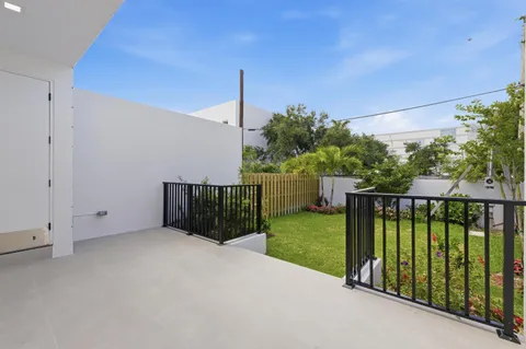 $1,149,000 | 821 Southwest 1st Street, Fort Lauderdale, FL 33312