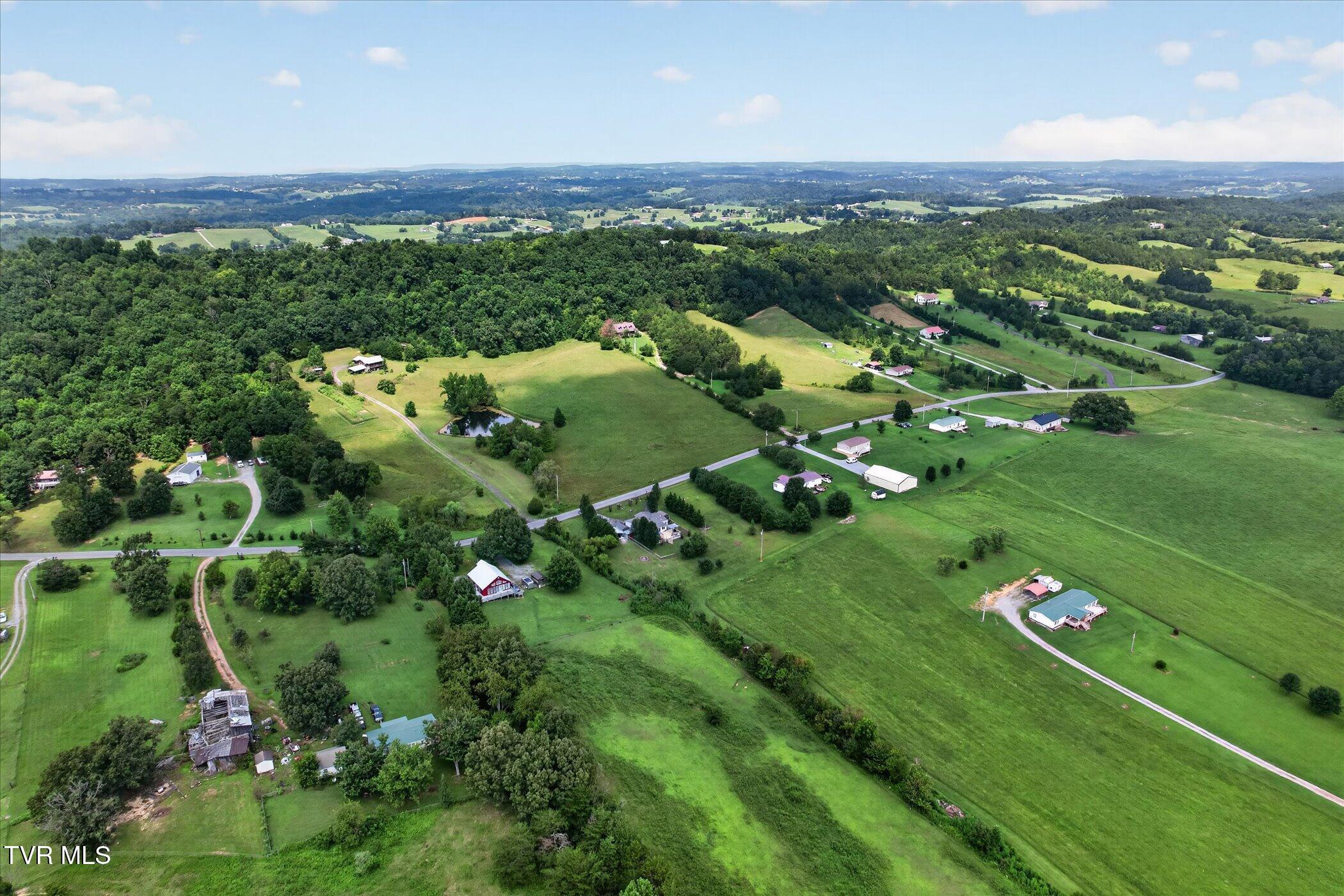 725 Shakerag Road Greeneville, TN 37743 - Photo 42 of 48 43-725-Shakerag-Rd-Greeneville-WindowSti