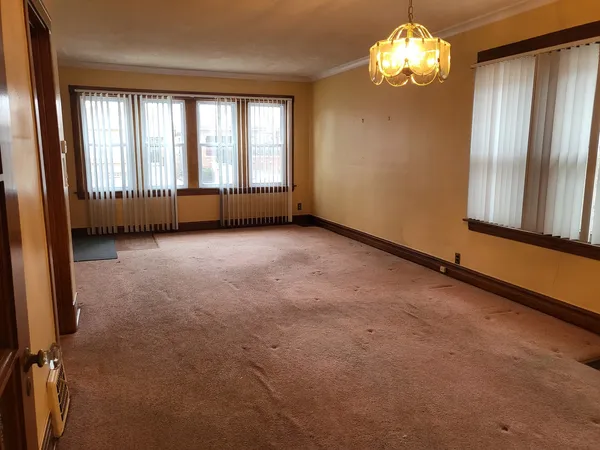 $299,000 | 1922 Wisconsin Avenue, Berwyn, IL 60402