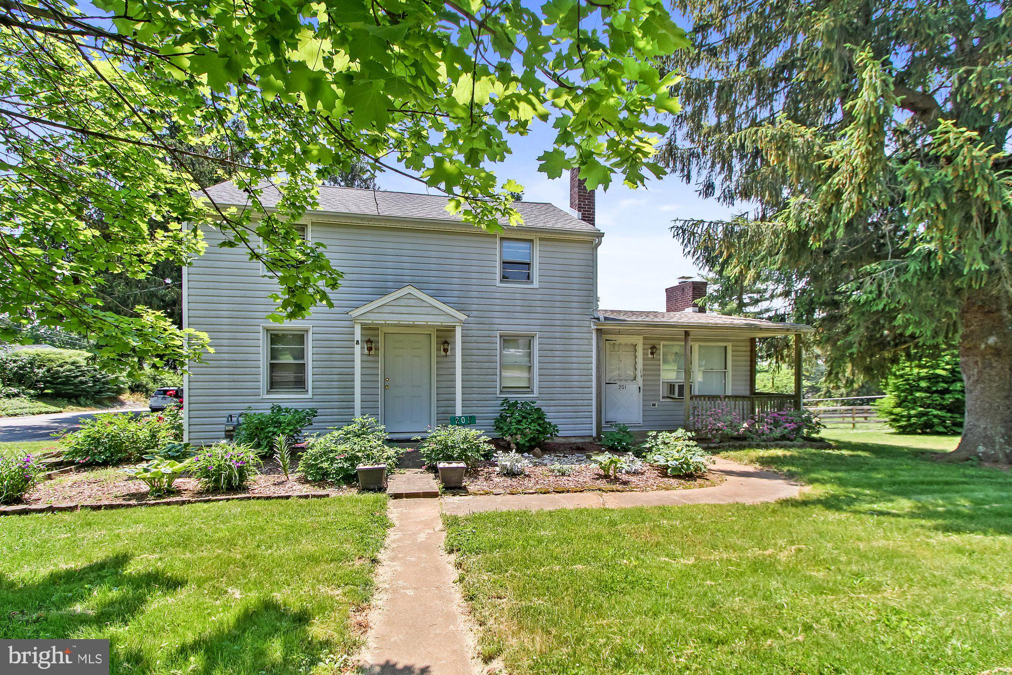 201 Singer Road New Freedom, PA 17349 - Photo 4 of 27