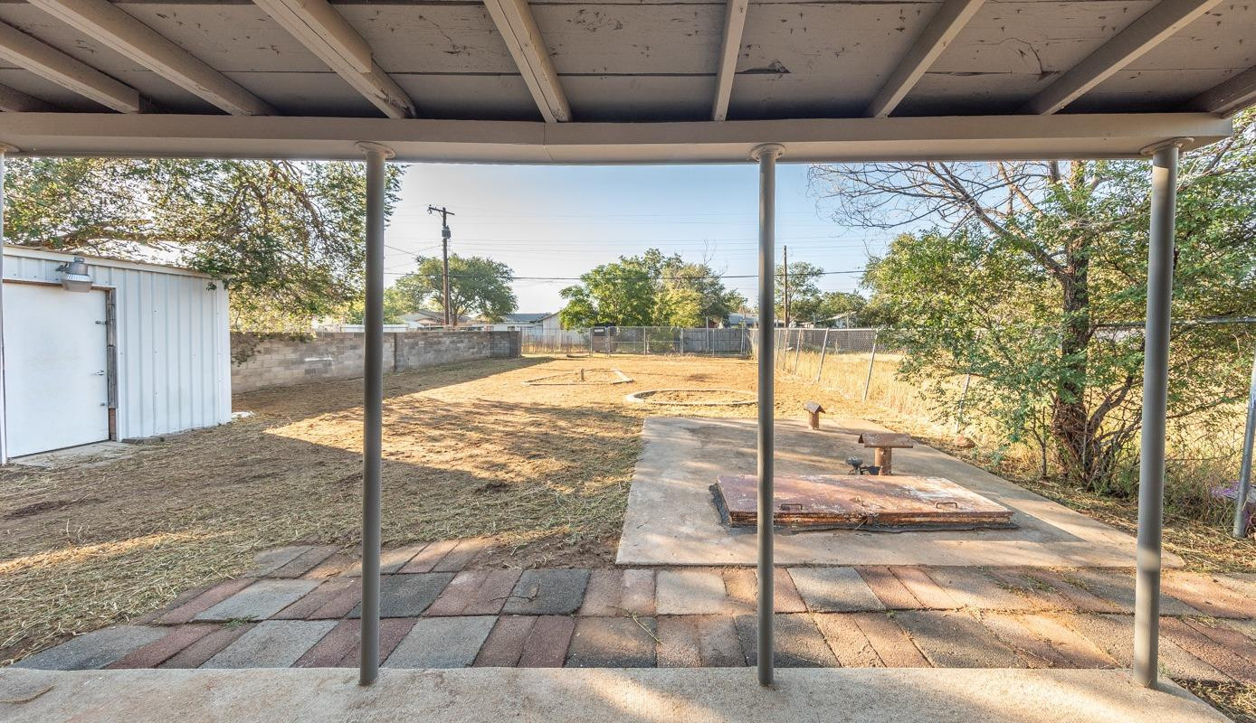 3007 Emory Street Lubbock, TX 79415 - Photo 13 of 17 a view of a porch