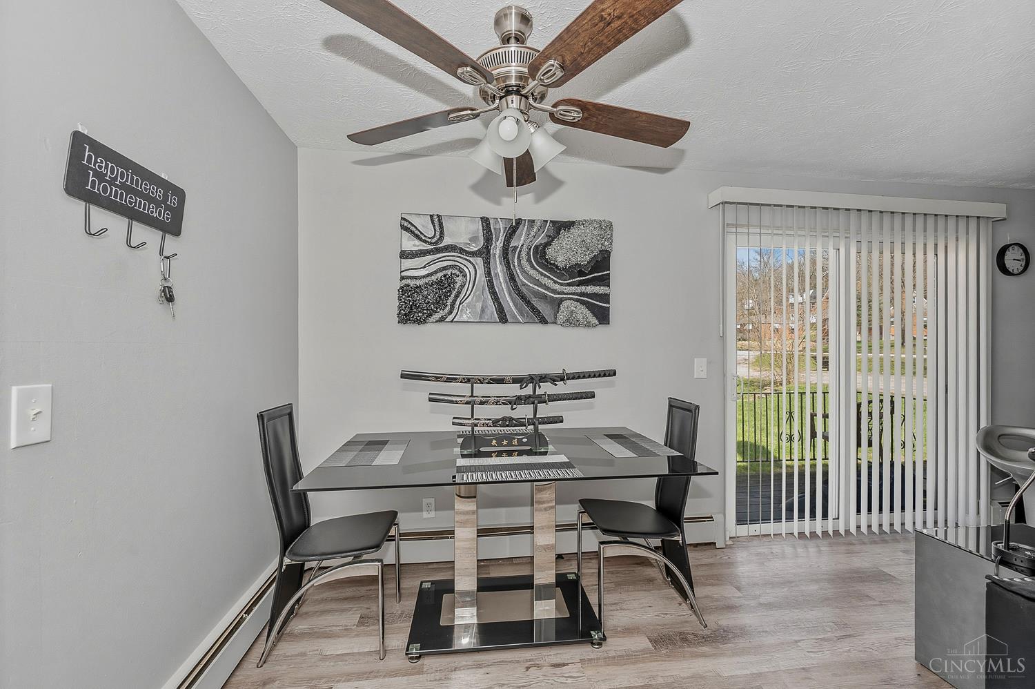 10916 Reading Road Cincinnati, OH 45241 - Photo 7 of 21