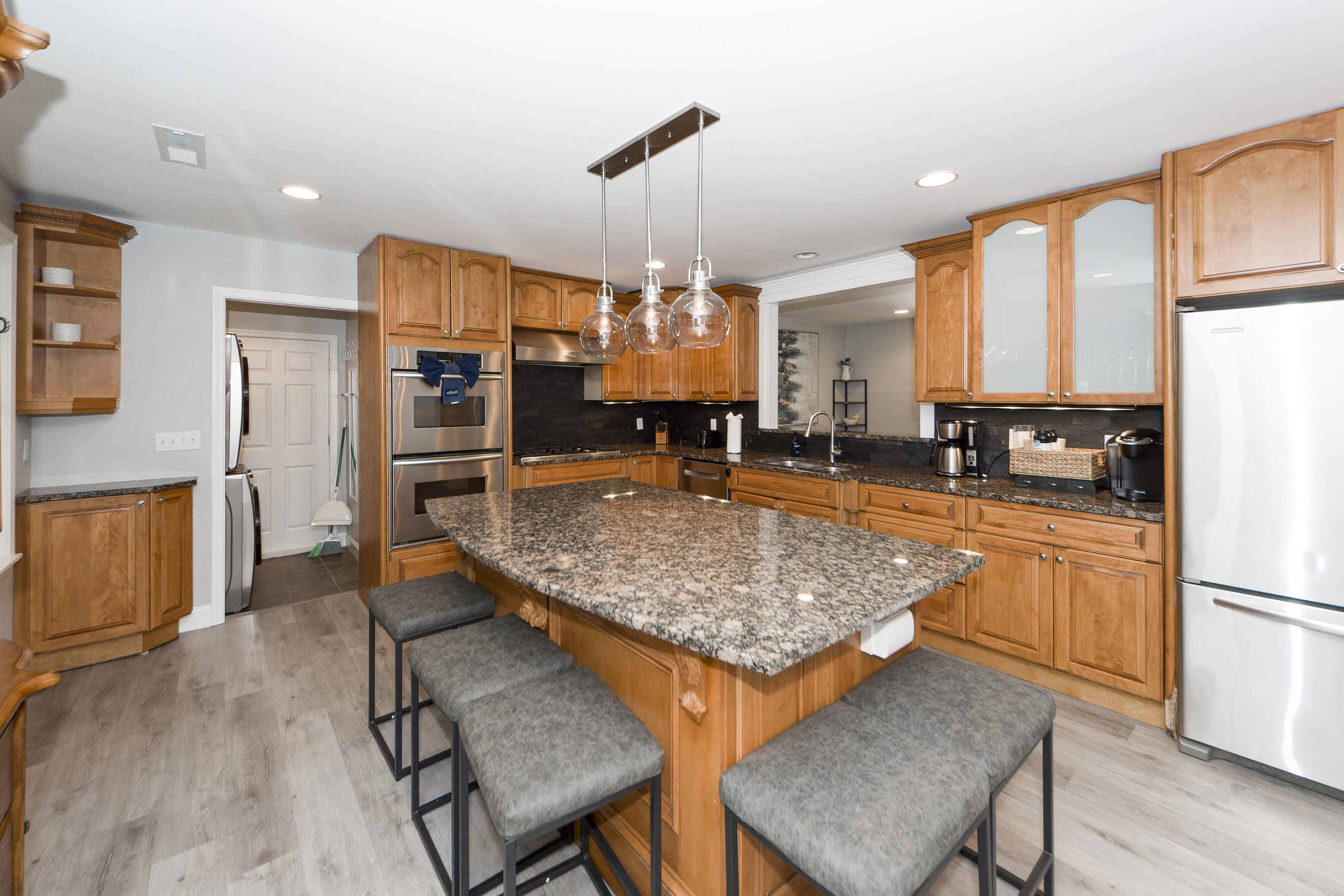 1215 Mathis Ferry Road Mount Pleasant, SC 29464 - Photo 11 of 45 11