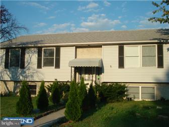 231 Elwyn Avenue Sinking Spring, PA 19608 - Photo 1 of 9