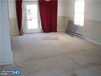 231 Elwyn Avenue Sinking Spring, PA 19608 - Photo 3 of 9