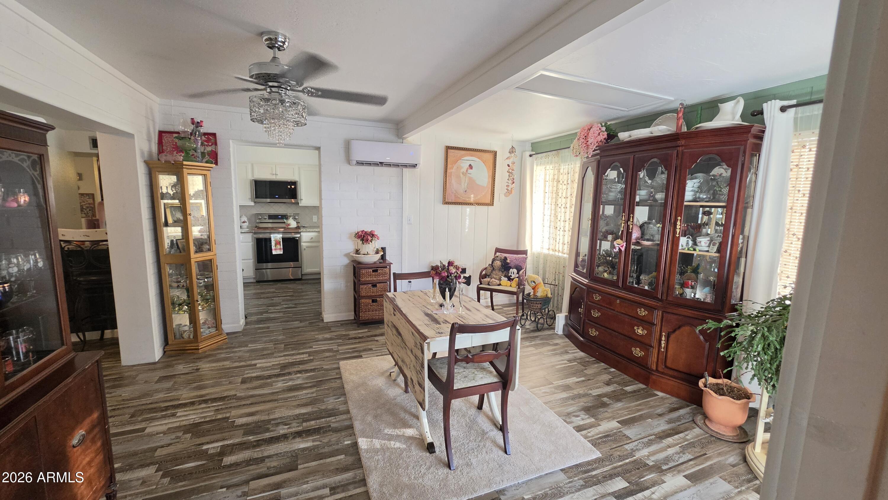 340 North 62nd Street Mesa, AZ 85205 - Photo 4 of 8