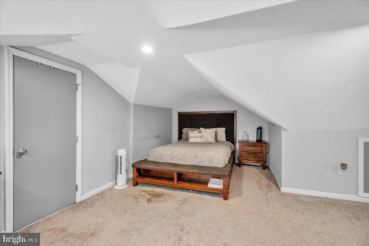 315 North Forklanding Road Maple Shade, NJ 08052 - Photo 17 of 28