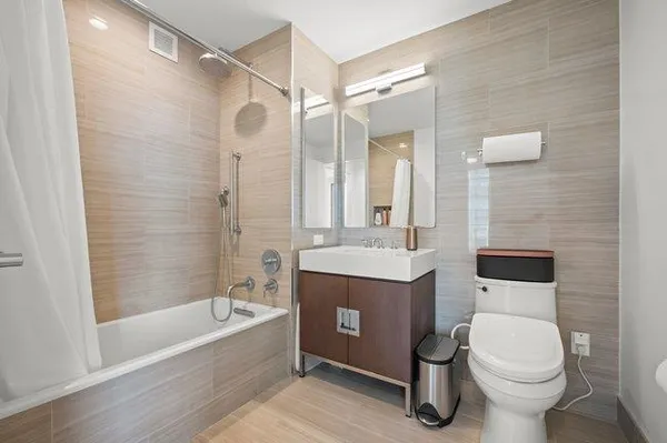 $875,000 | 99 Hudson Street, Unit 2901, Jersey City, NJ 07302