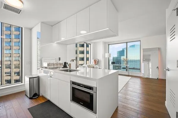 $875,000 | 99 Hudson Street, Unit 2901, Jersey City, NJ 07302