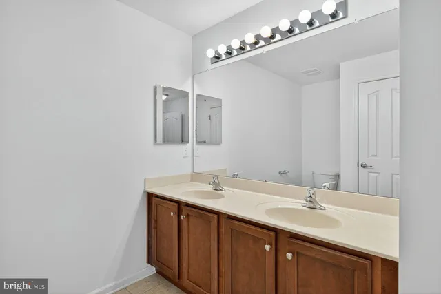 $3,000 | 178 Creekside Way, Burlington, NJ 08016