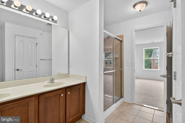 $3,000 | 178 Creekside Way, Burlington, NJ 08016