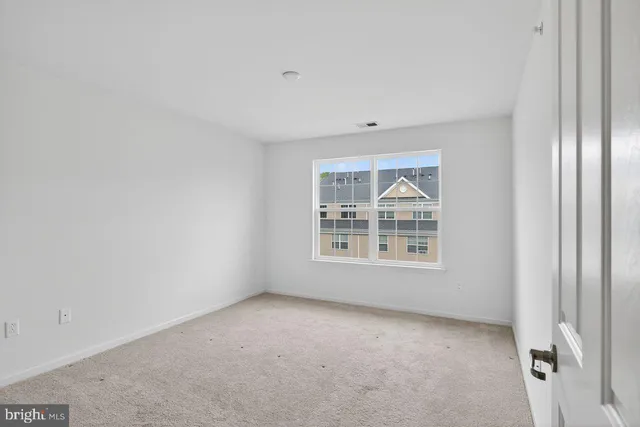 $3,000 | 178 Creekside Way, Burlington, NJ 08016