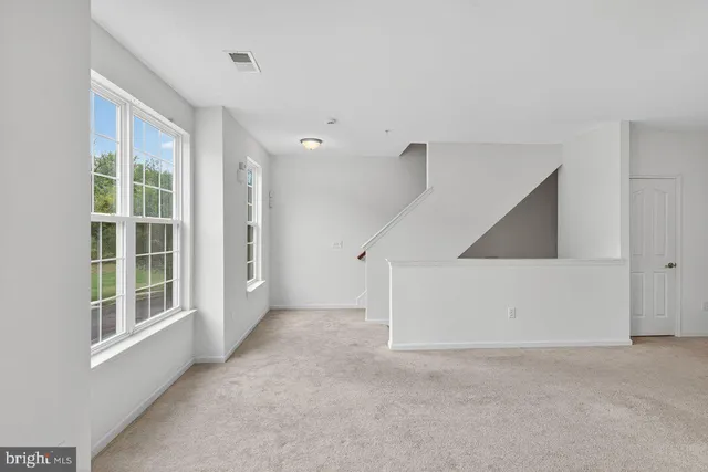 $3,000 | 178 Creekside Way, Burlington, NJ 08016