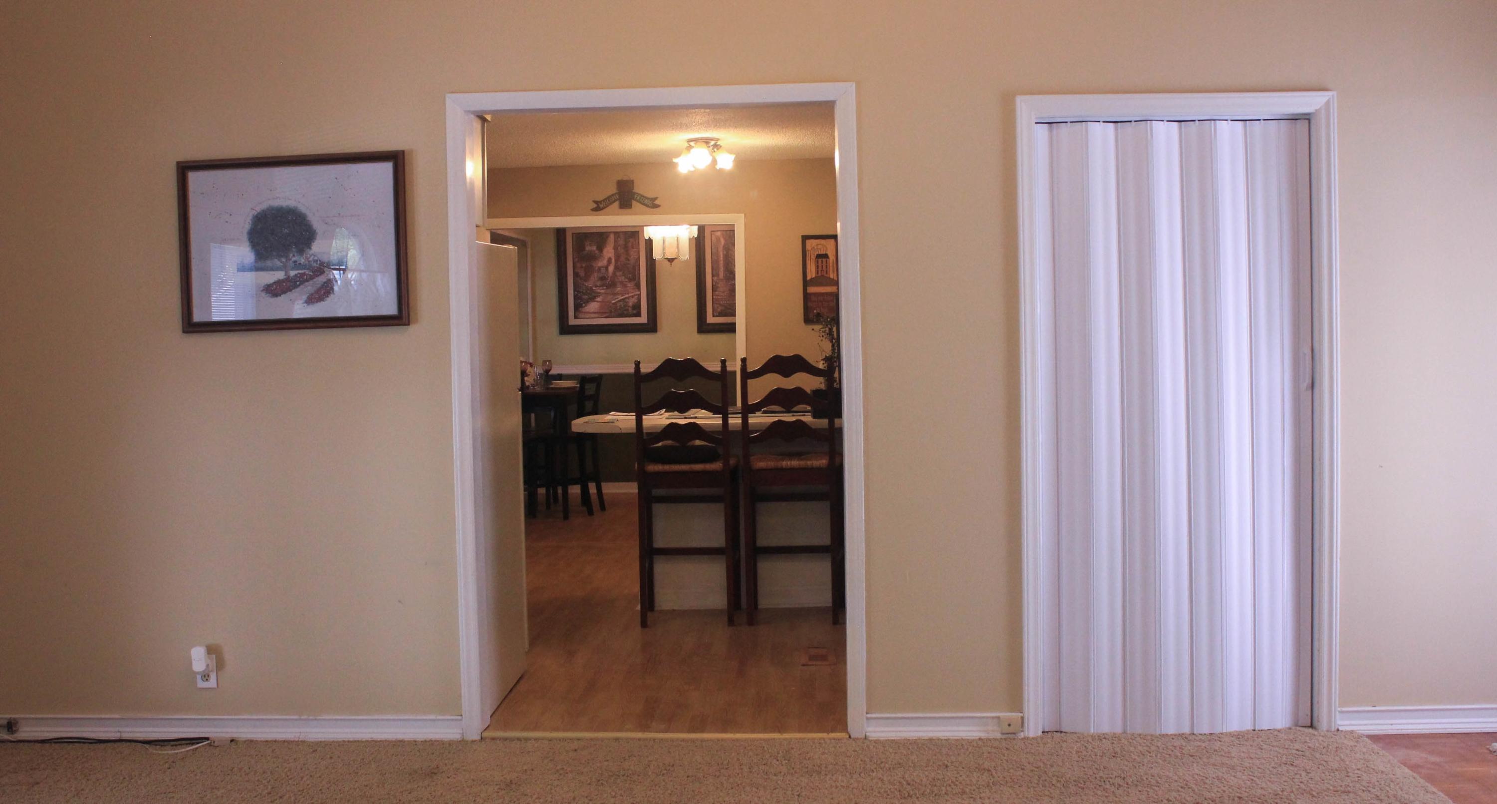 301 Hamilton Road Knoxville, TN 37920 - Photo 20 of 25 15 - Living Room 2